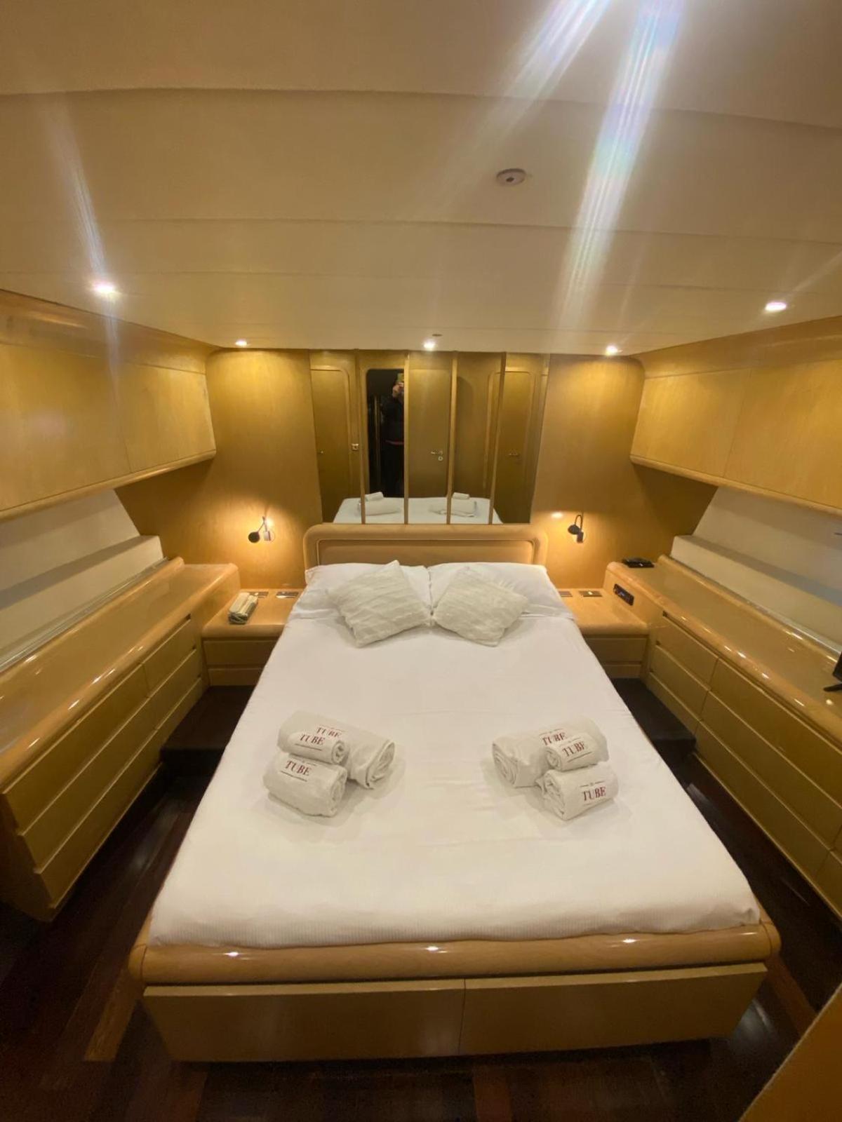 Hotel Bb Boat Lady A à Gênes Extérieur photo